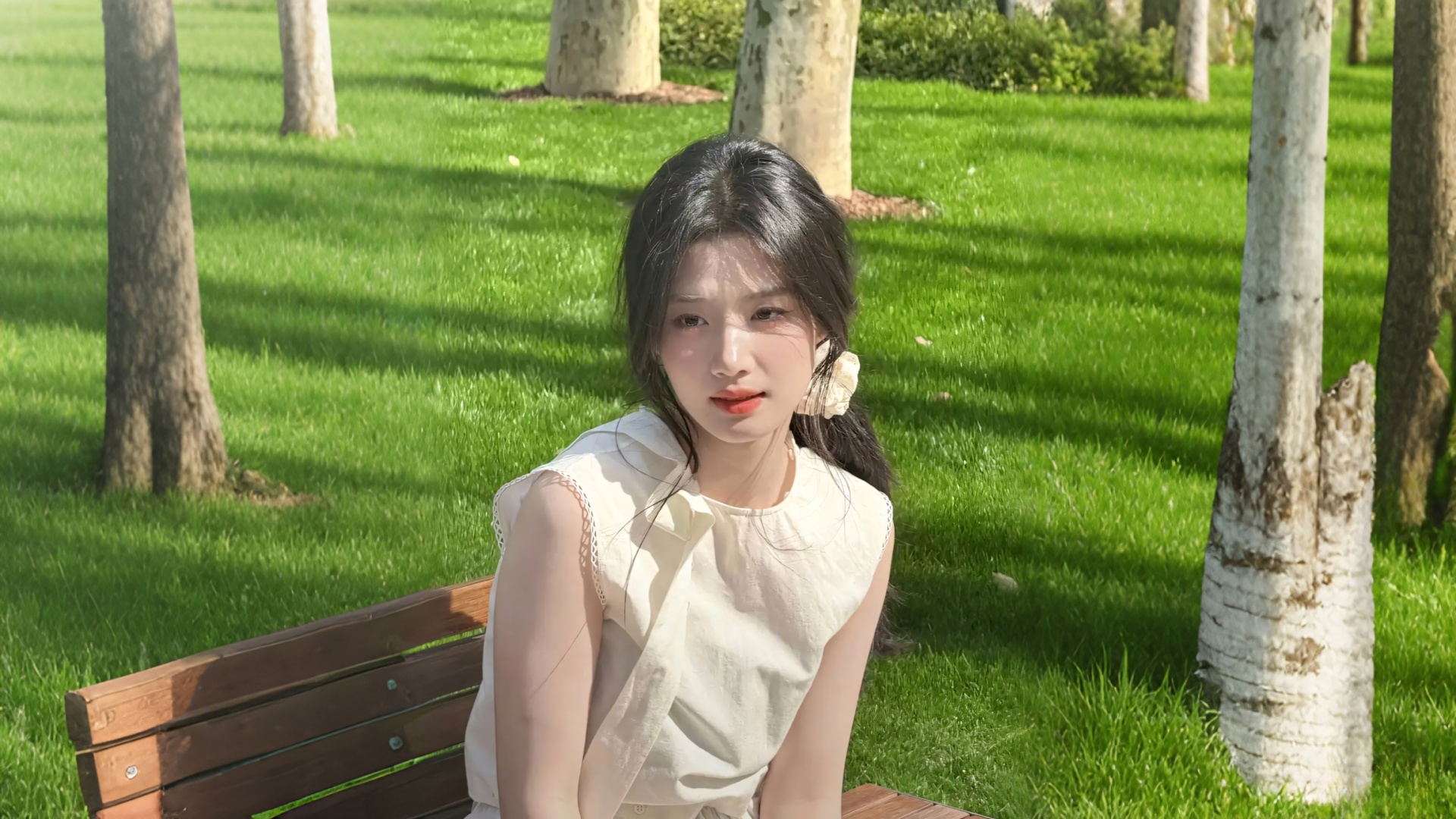 【哲风壁纸】卢昱晓-女明星-户外